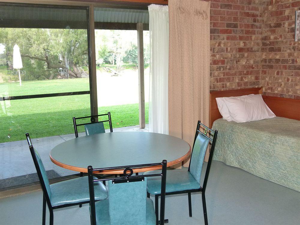Cadell On The Murray Motel Moama Eksteriør billede