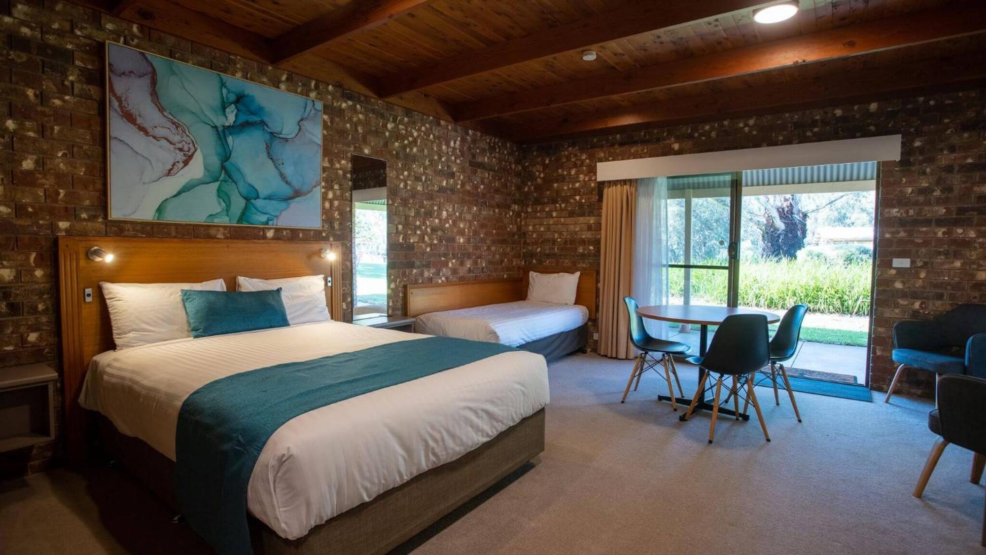 Cadell On The Murray Motel Moama Eksteriør billede