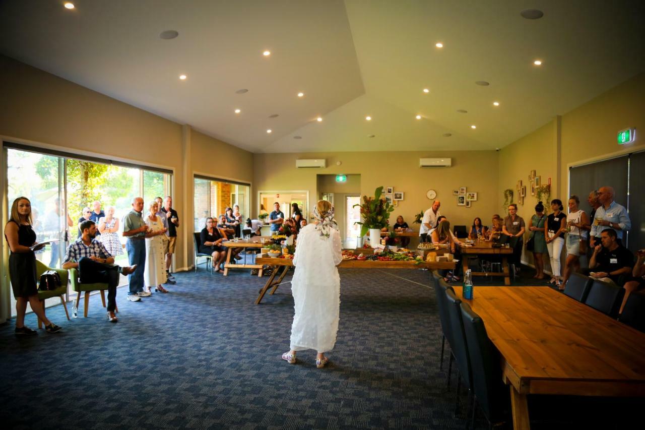 Cadell On The Murray Motel Moama Eksteriør billede